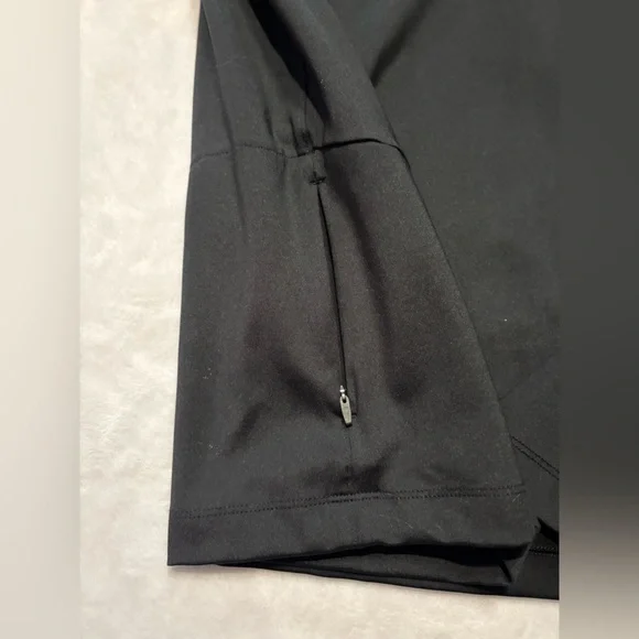 Wilson Men's Core Elevate Half Zip in Black - Picture 5 of 8